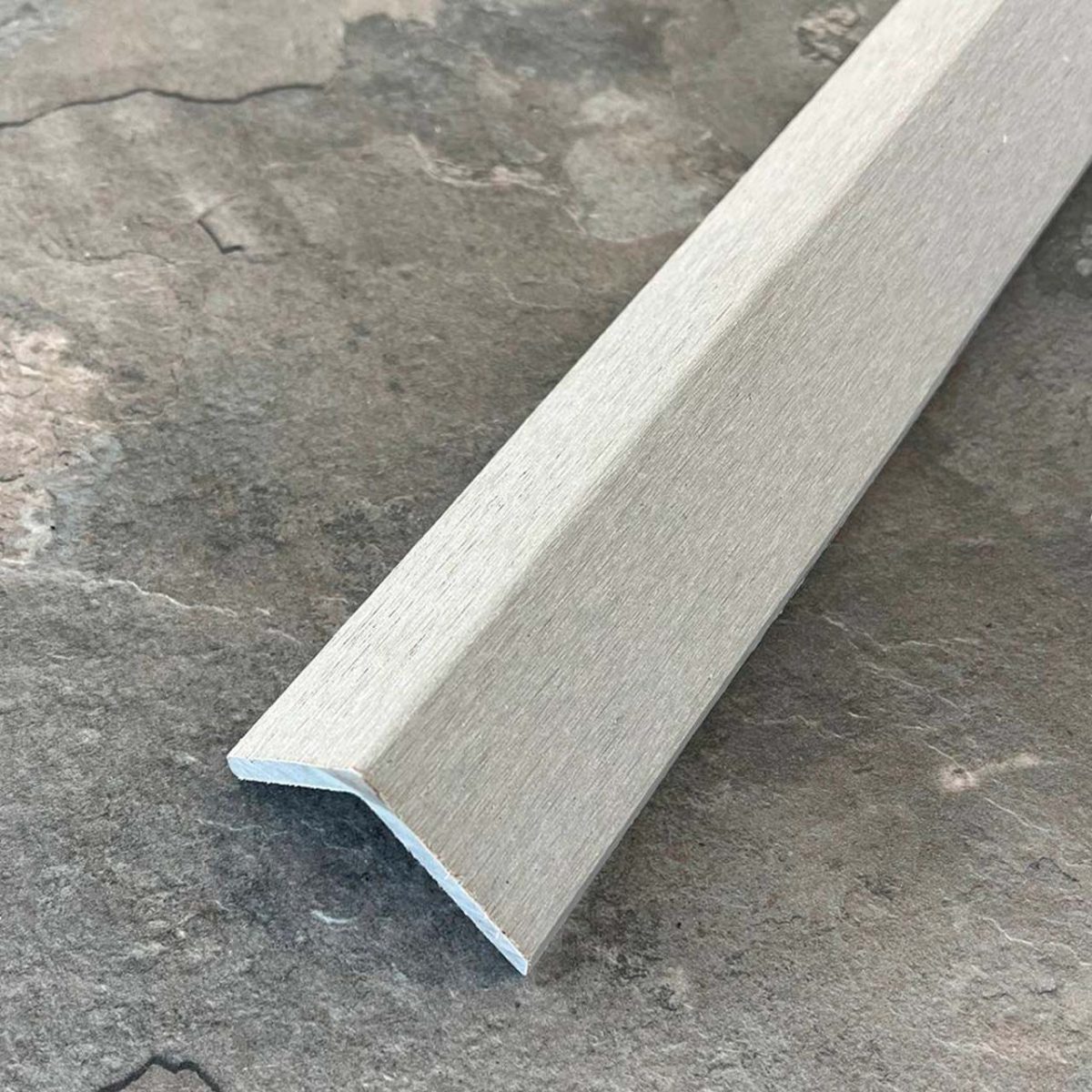 Угол EasyDecking Вуд-Икс Шлифованный 50х50х3010 Бежевый